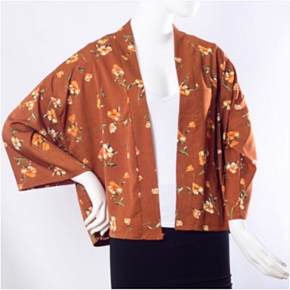 Stunning Bohemian Floral Lightweight Cardi O/S - Picture 4 of 6